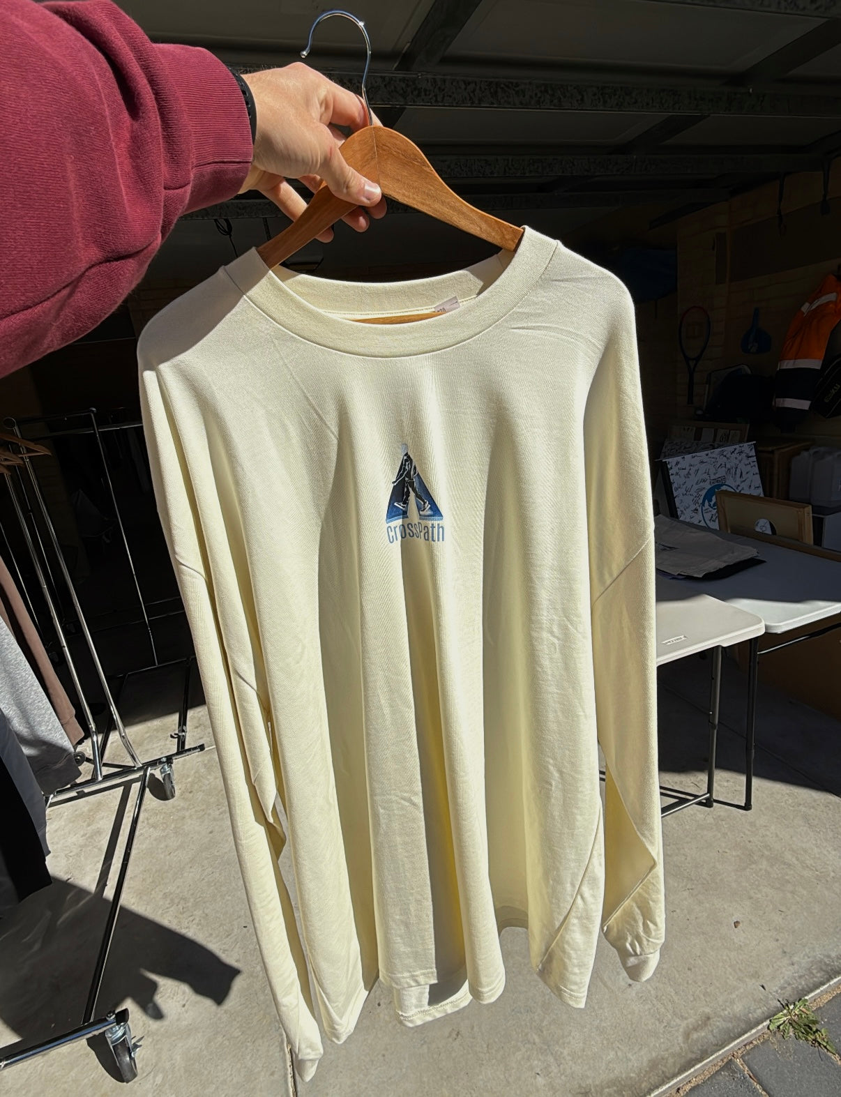 Heavy long sleeve (cream)